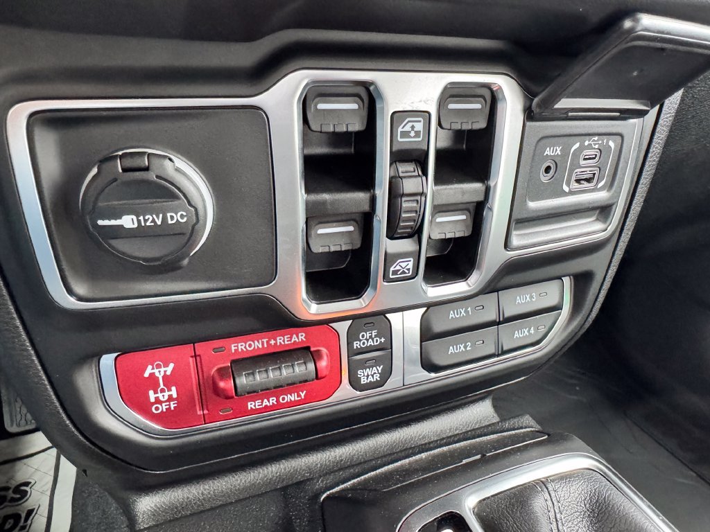 New 2026 Jeep Gladiator Rubicon w/ Safety Group AWD/4WD image 19