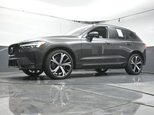 Used 2023 Volvo XC60 B6 Ultimate w/ Protection Package Premier image 36