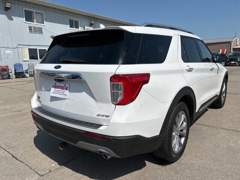 Used 2021 Ford Explorer Limited w/ Equipment Group 301A image 5