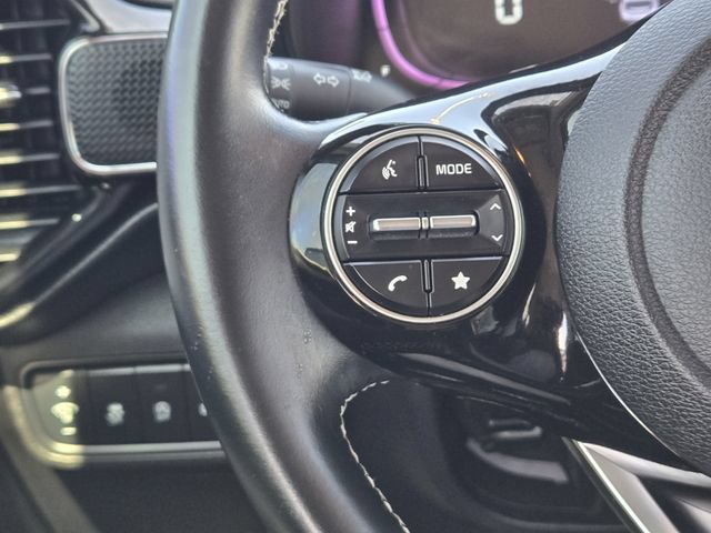 Used 2024 Kia Soul GT-Line FWD image 26