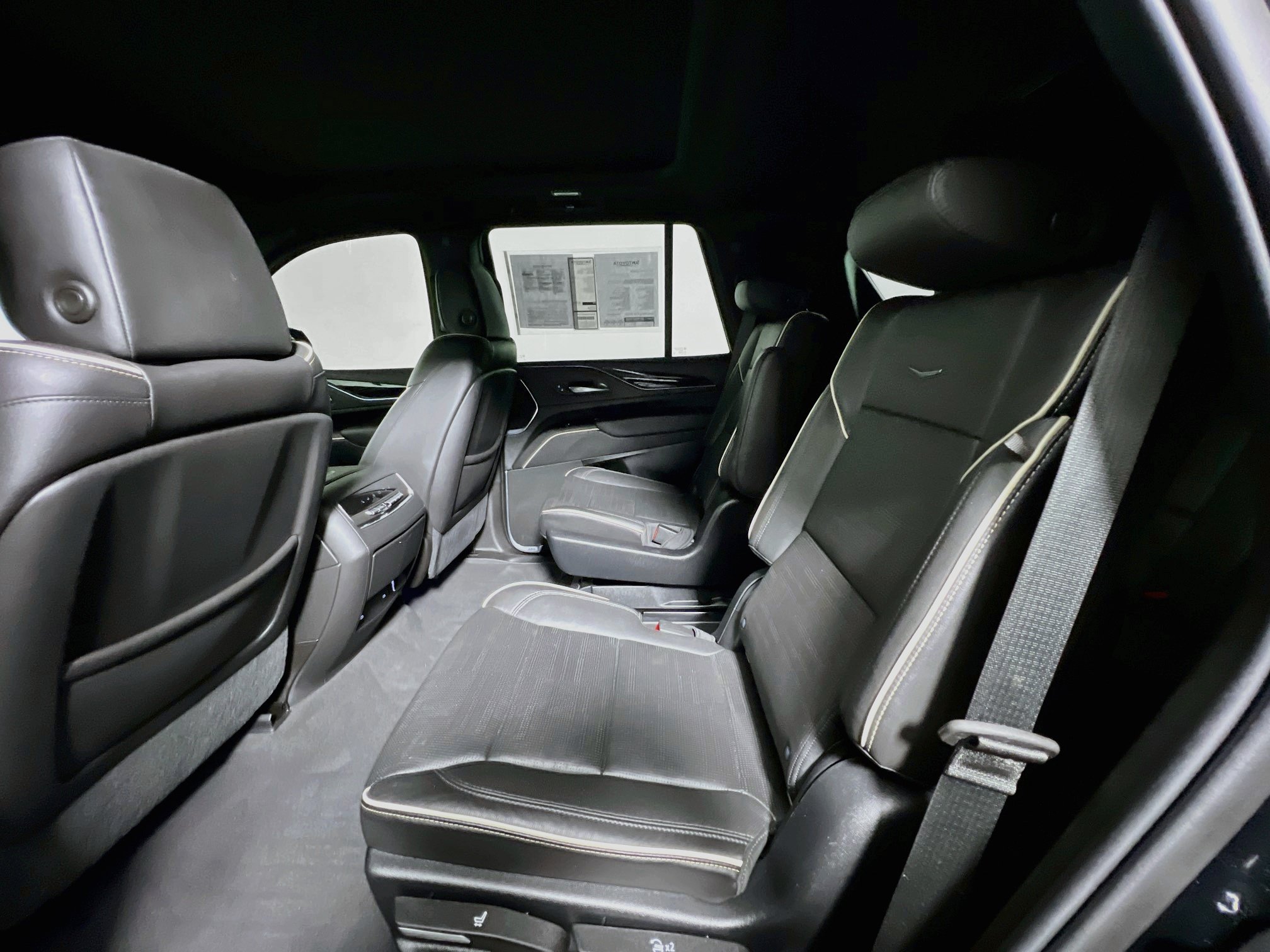 Used 2021 Cadillac Escalade Sport w/ Driver Assist Tech Package AWD/4WD image 22