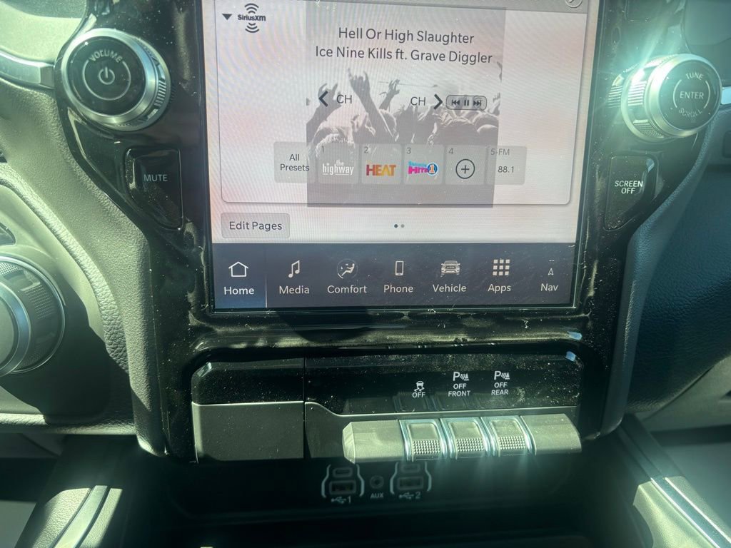 New 2026 RAM 1500 4x4 Crew Cab image 19