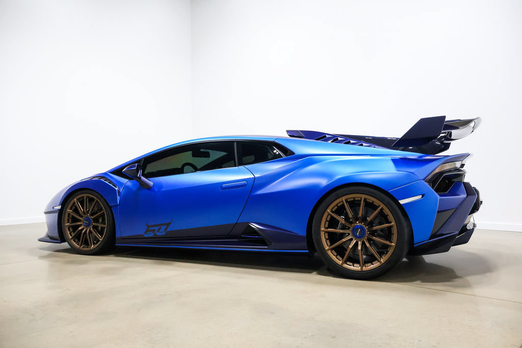 Used 2023 Lamborghini Huracan STO RWD image 21