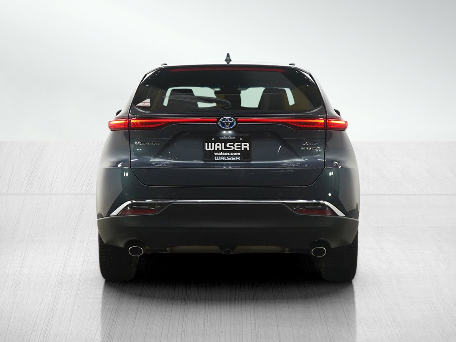 Used 2021 Toyota Venza XLE image 4