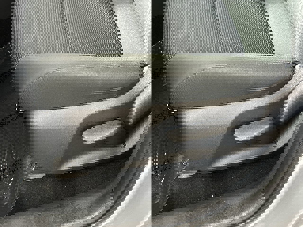 Used 2024 Toyota RAV4 LE image 19