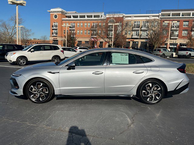 Used 2024 Hyundai Sonata SEL image 4