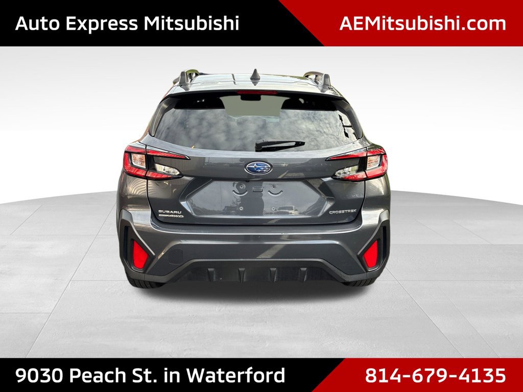 Used 2025 Subaru Crosstrek 2.5i Premium AWD/4WD image 6