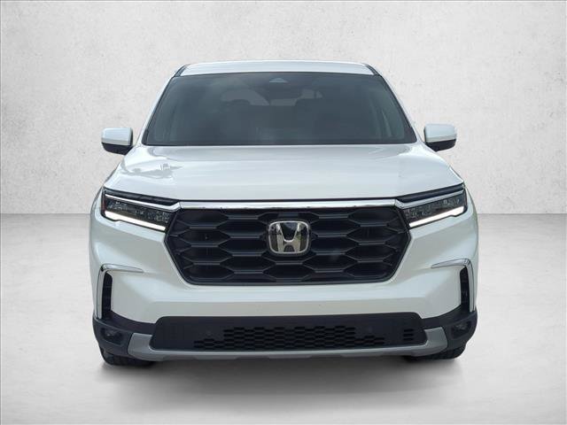 Used 2025 Honda Pilot EX-L image 2