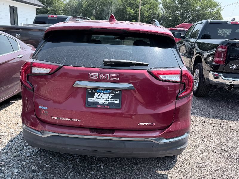 Used 2023 GMC Terrain AT4 AWD/4WD image 7
