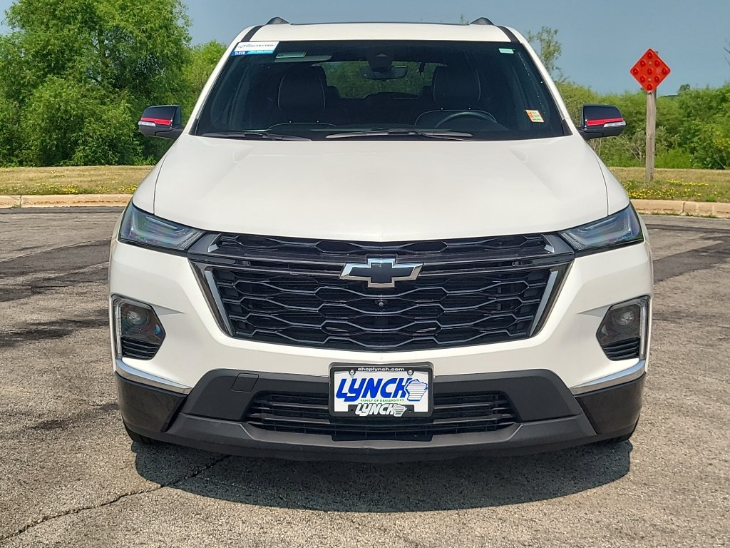 Used 2022 Chevrolet Traverse Premier w/ Redline Edition AWD/4WD image 7