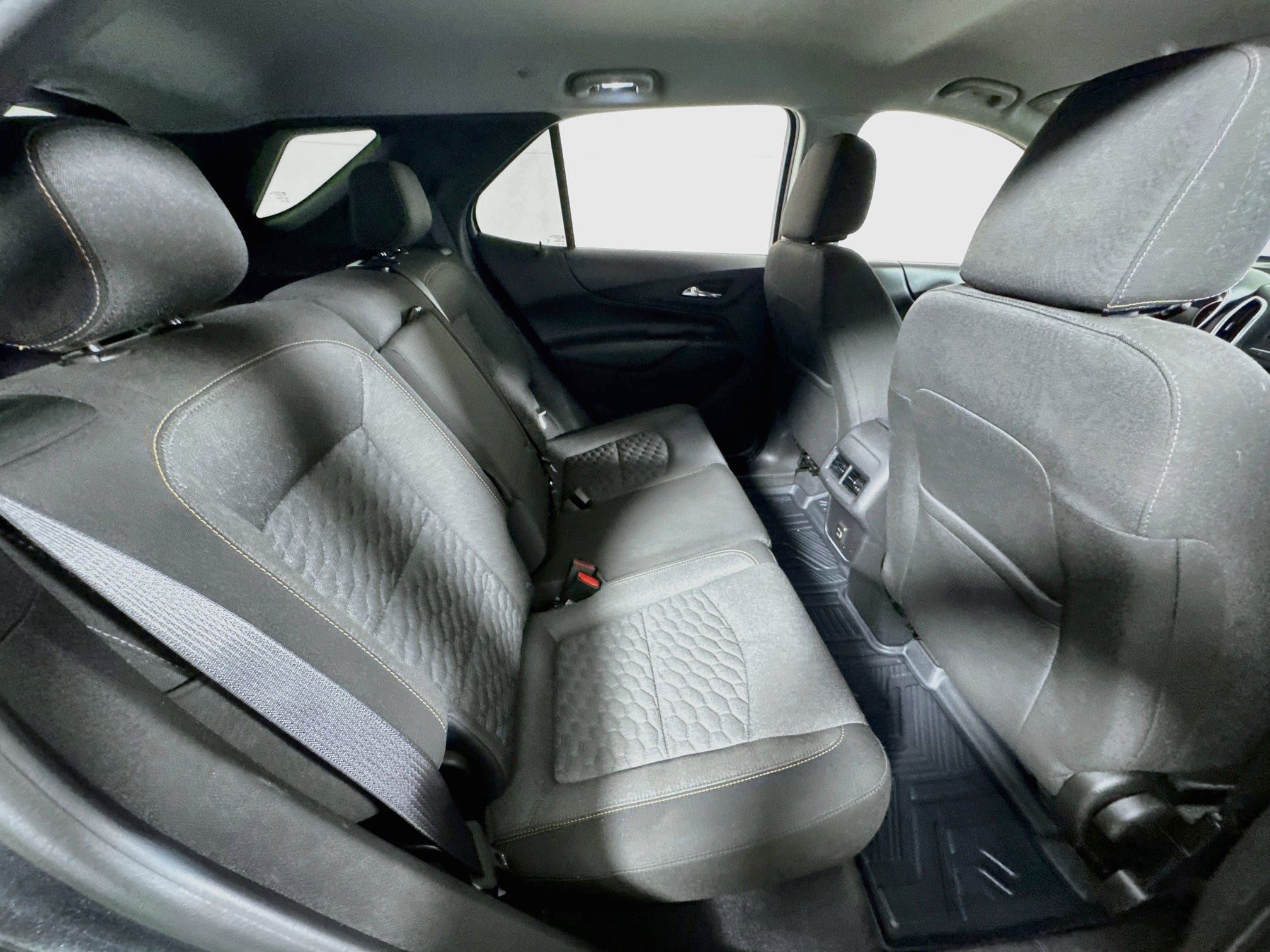 Used 2021 Chevrolet Equinox LT AWD/4WD image 26