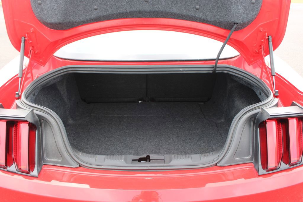 Used 2017 Ford Mustang GT image 17