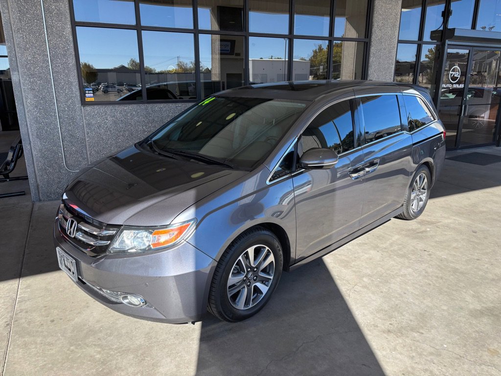 Used 2014 Honda Odyssey Touring Elite image 1