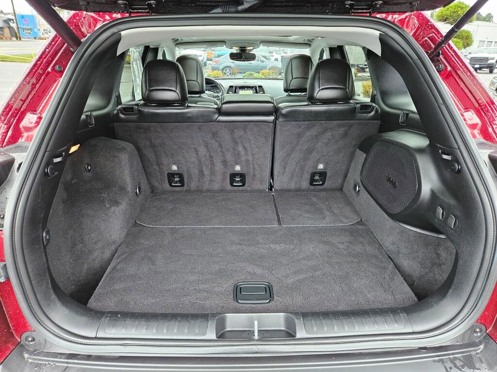 Used 2021 Jeep Cherokee Limited w/ Elite Package image 13