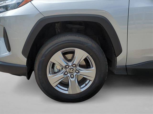 Used 2025 Toyota RAV4 XLE FWD image 22