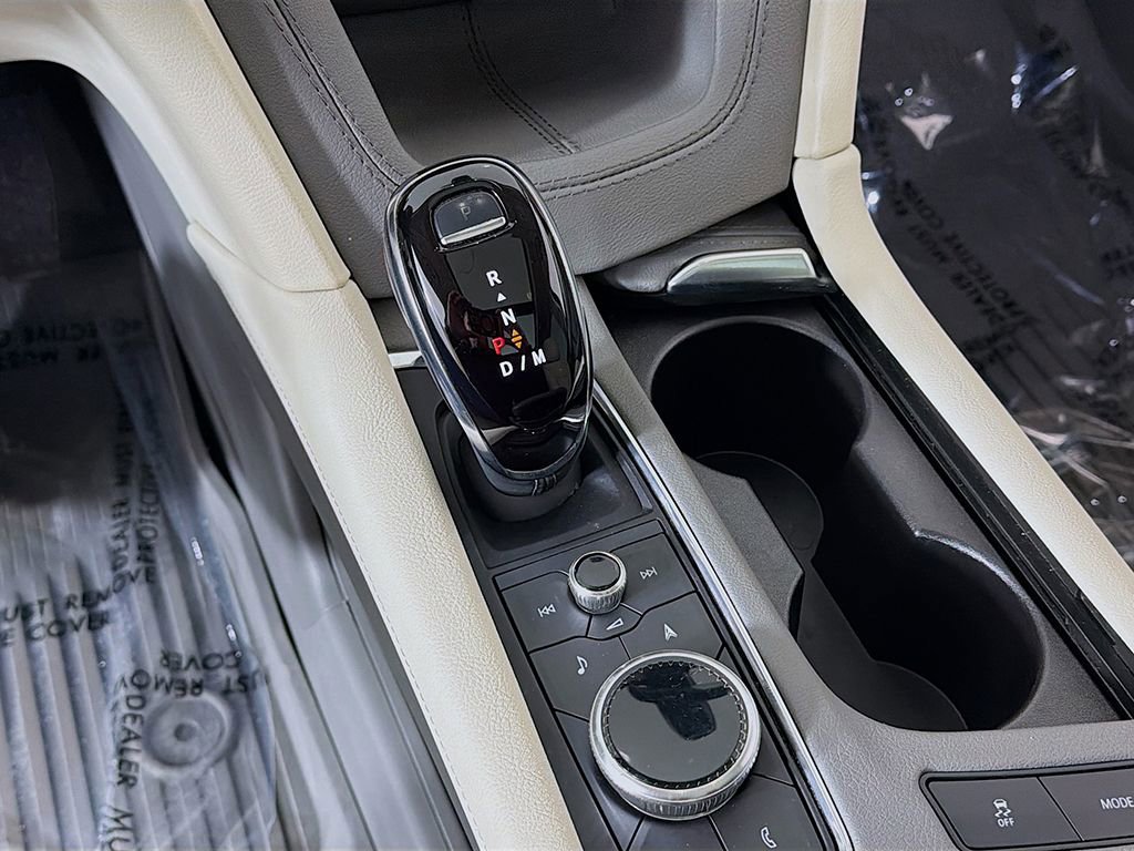 Used 2024 Cadillac XT6 Premium Luxury w/ Technology Package image 46