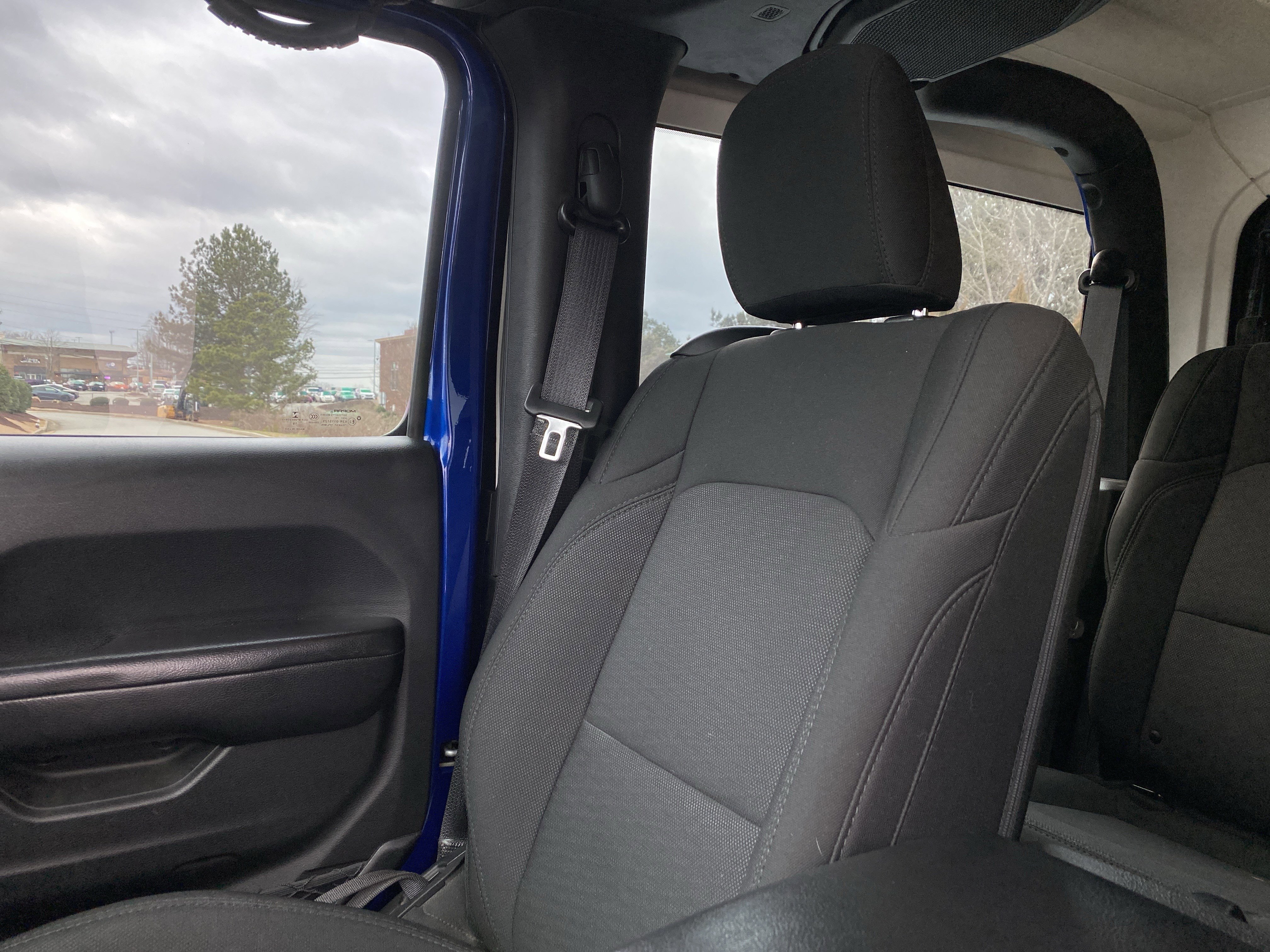 Used 2019 Jeep Wrangler Sport image 19