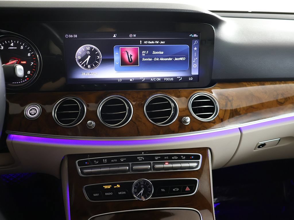Used 2019 Mercedes-Benz E 450 4MATIC Wagon image 54