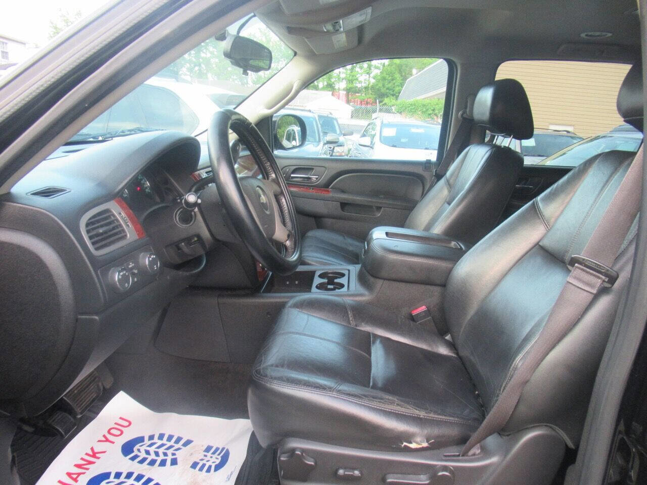 Used 2013 Chevrolet Suburban LT AWD/4WD image 23