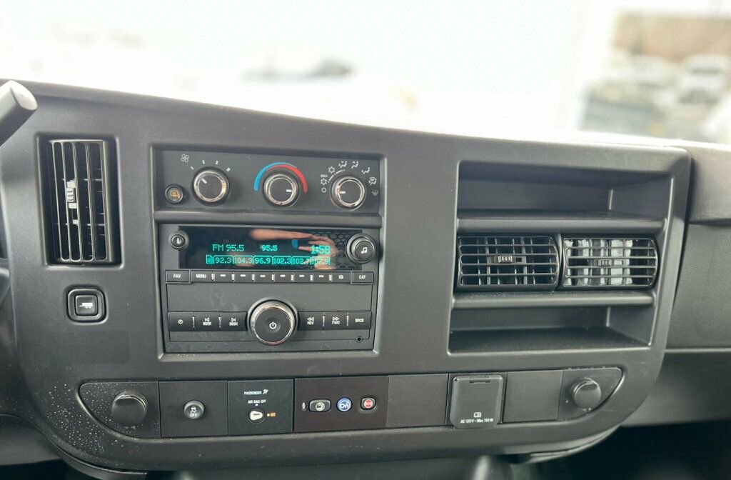 Used 2024 GMC Savana 2500 w/ Driver Convenience Package image 19