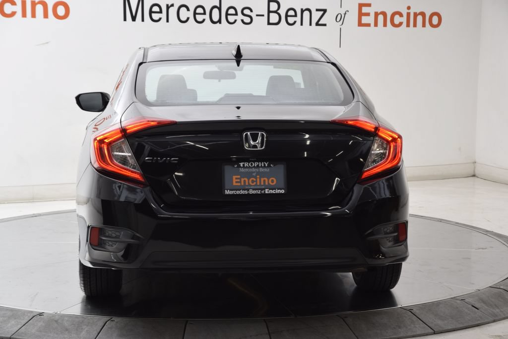 Used 2018 Honda Civic EX image 5