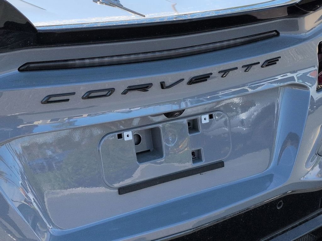 Used 2025 Chevrolet Corvette E-Ray w/ Stealth Interior Trim Package AWD/4WD image 33