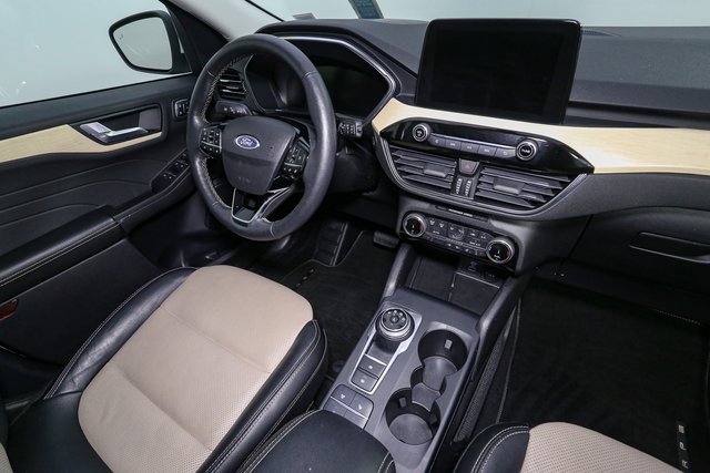 Used 2022 Ford Escape Titanium w/ Titanium Elite Package image 19