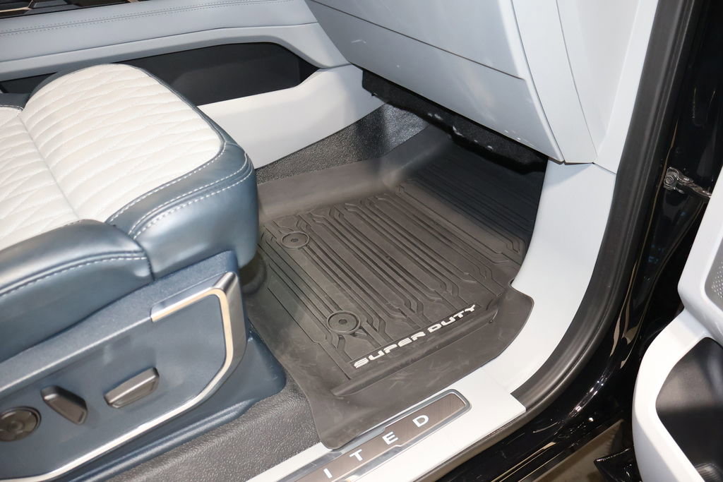 Used 2024 Ford F350 Limited w/ FX4 Off-Road Package image 50