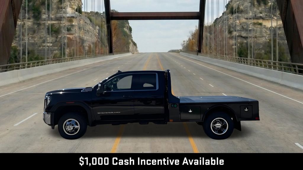 New 2026 GMC Sierra 3500 SLE w/ SLE Convenience Package AWD/4WD image 5
