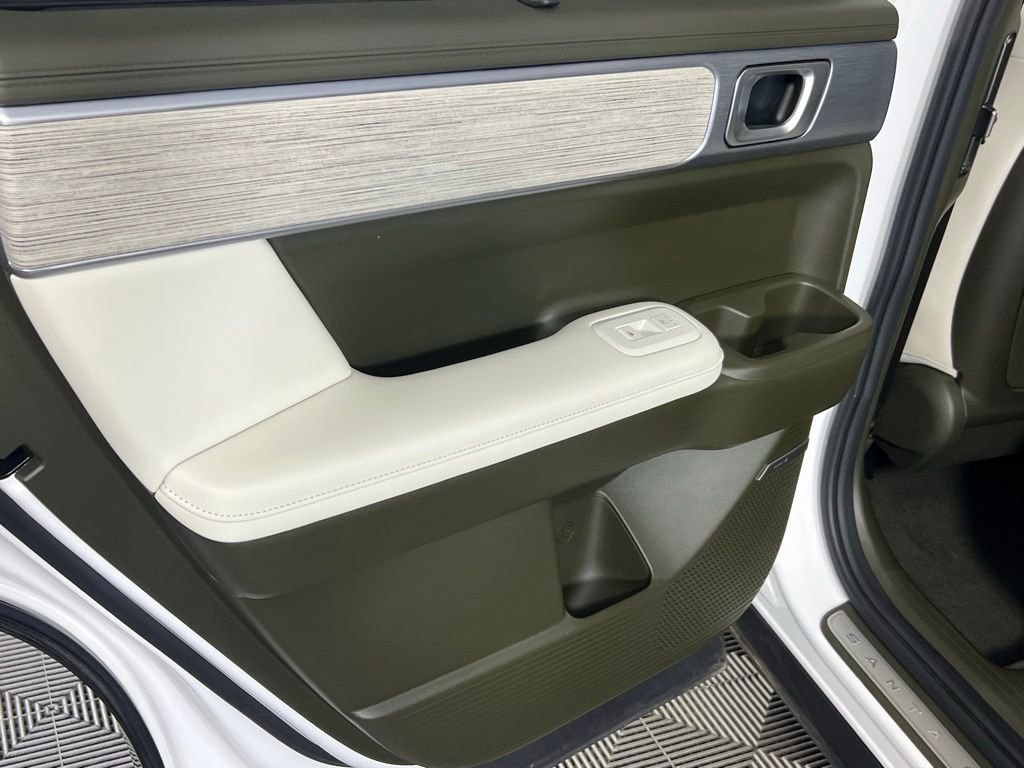 Used 2024 Hyundai Santa Fe Calligraphy image 26