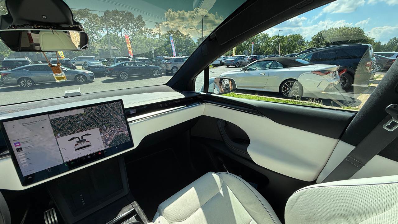 Used 2022 Tesla Model X Plaid AWD/4WD image 20
