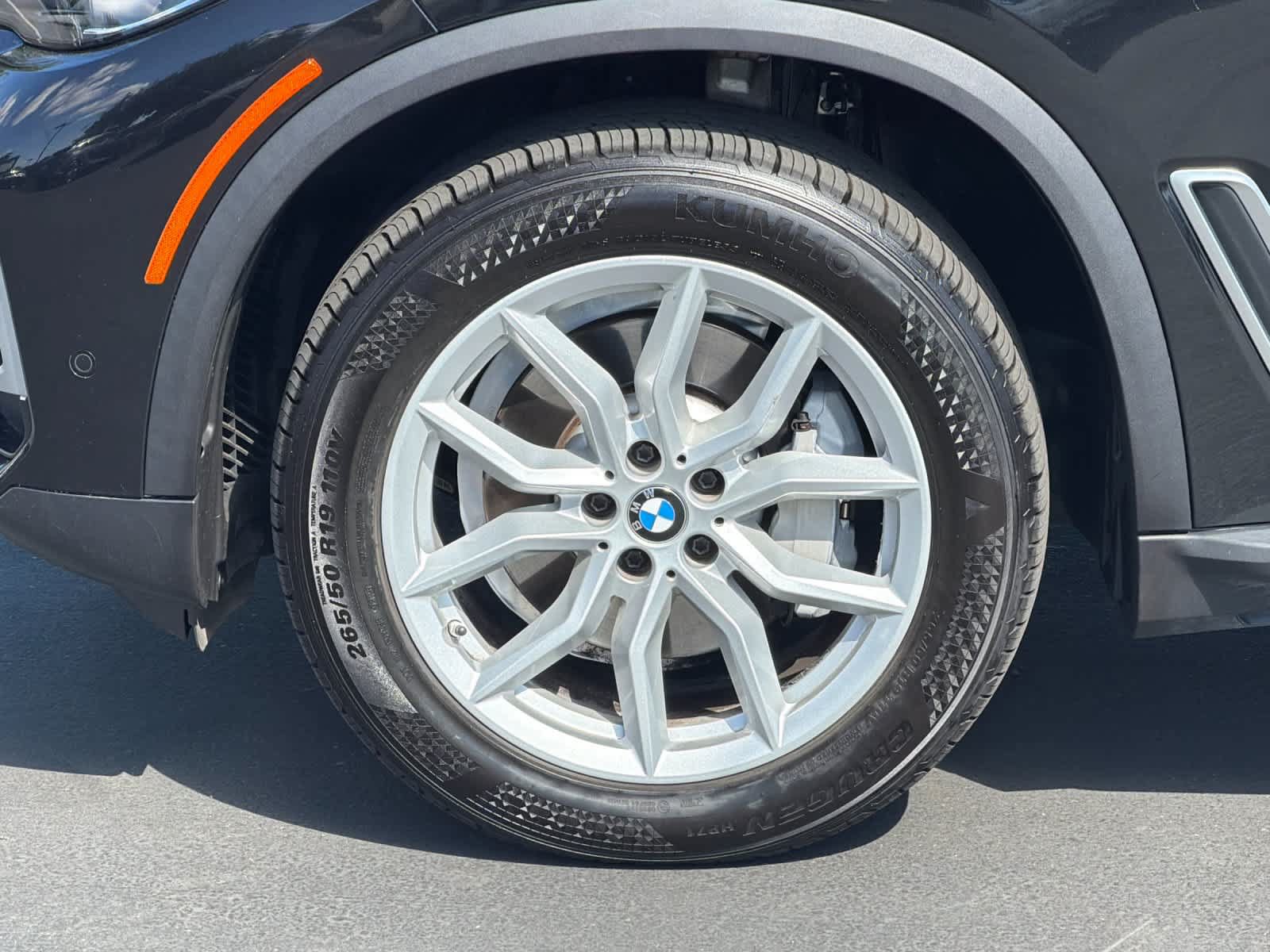Used 2023 BMW X5 xDrive40i AWD/4WD image 31