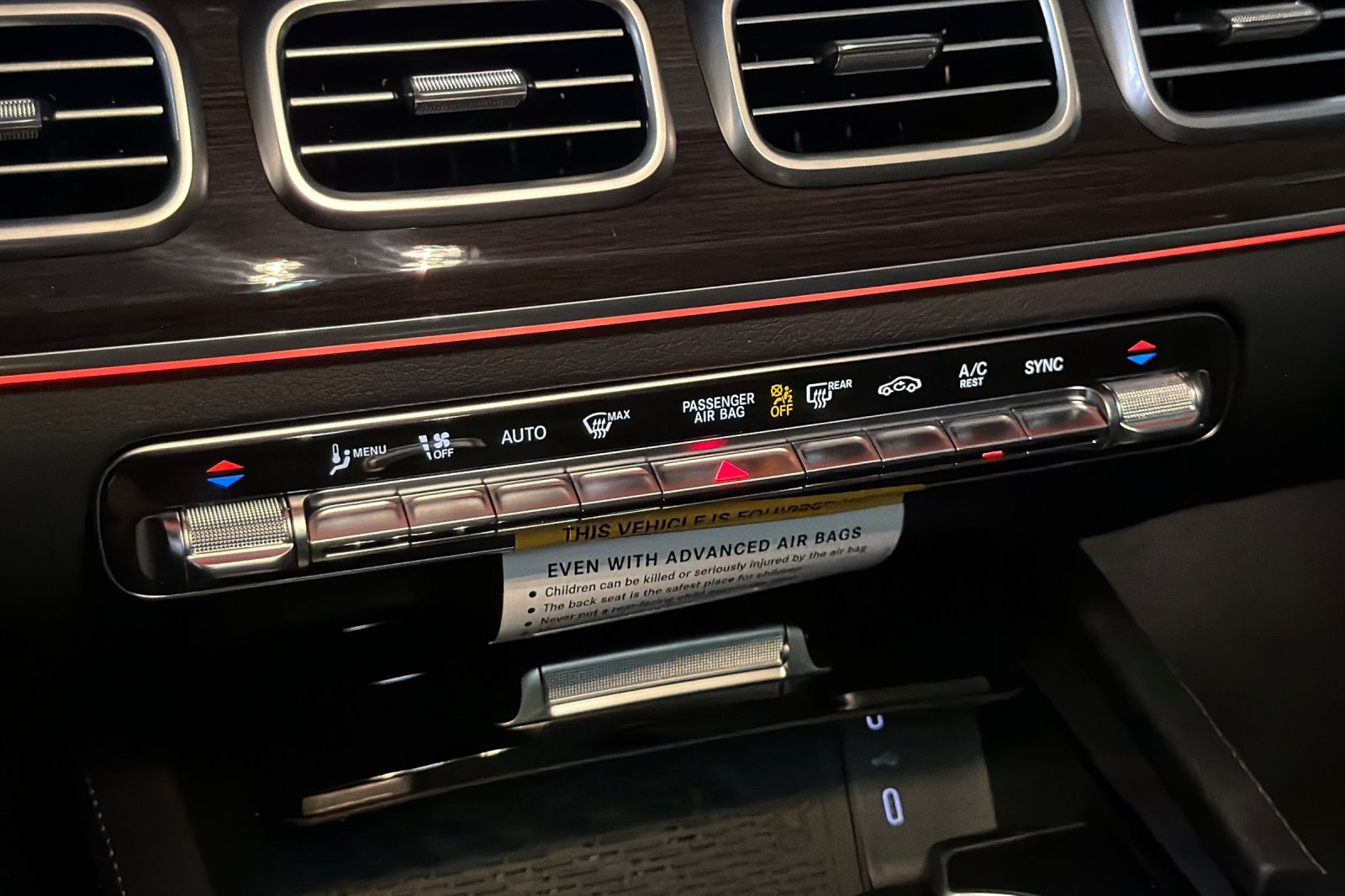 New 2026 Mercedes-Benz GLS 450 4MATIC image 21
