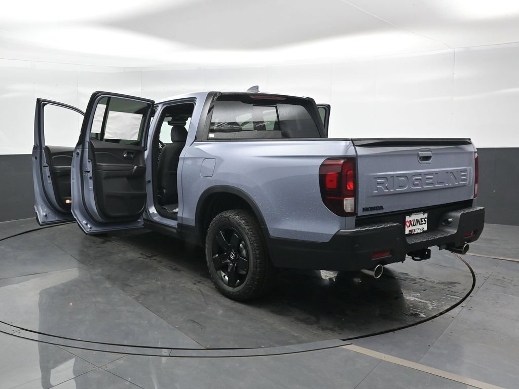 New 2026 Honda Ridgeline Black Edition image 46