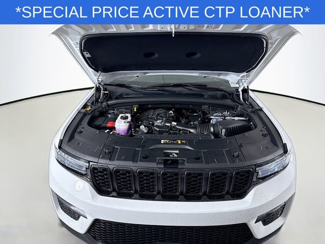 New 2025 Jeep Grand Cherokee Altitude image 29