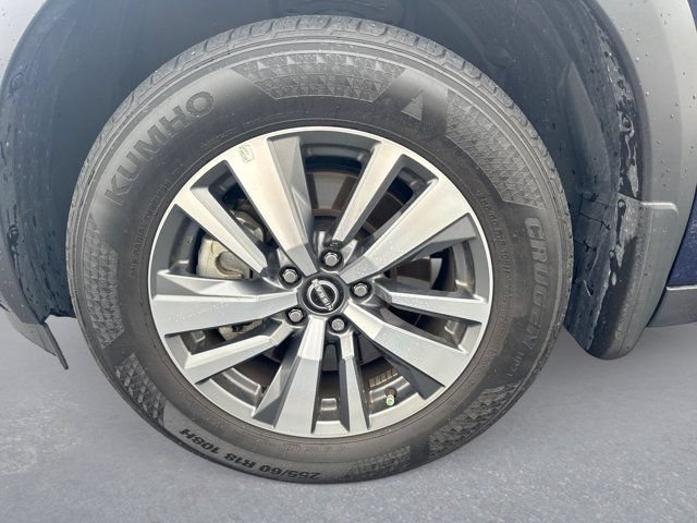 Certified 2024 Nissan Pathfinder SL FWD image 12
