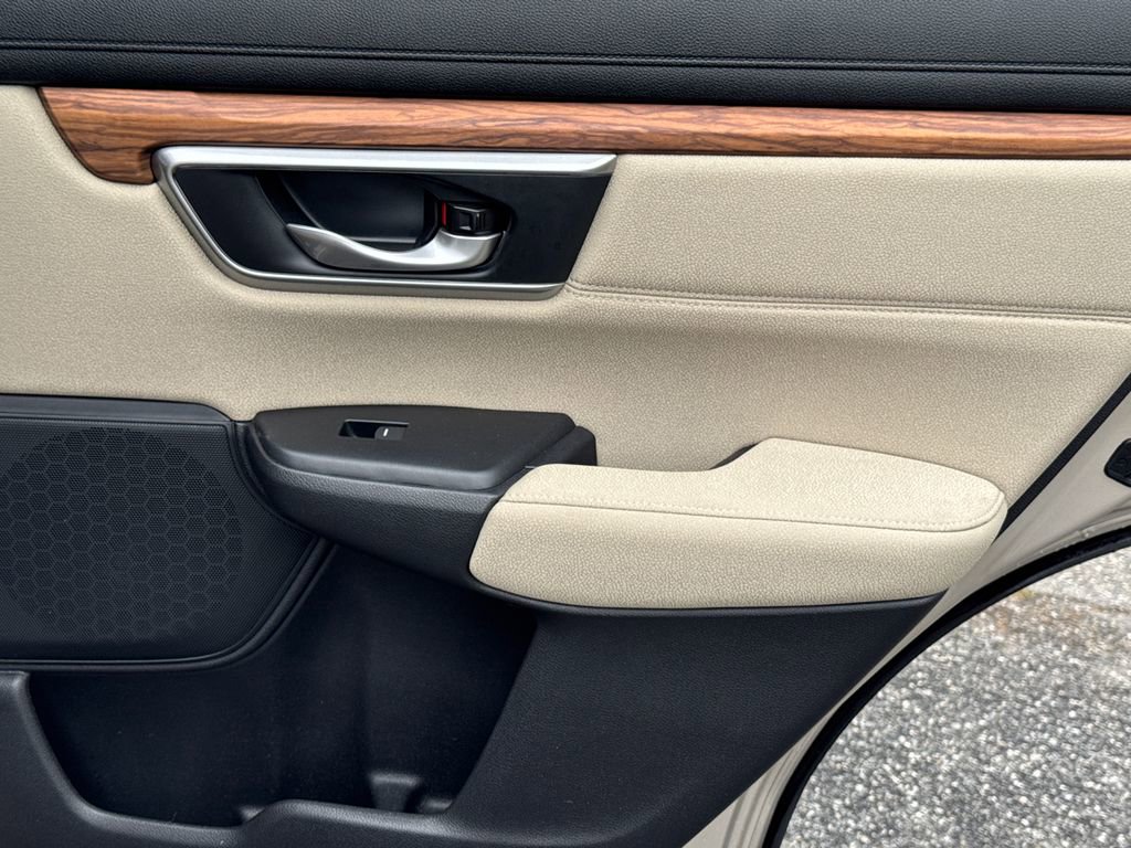 Used 2019 Honda CR-V EX image 15