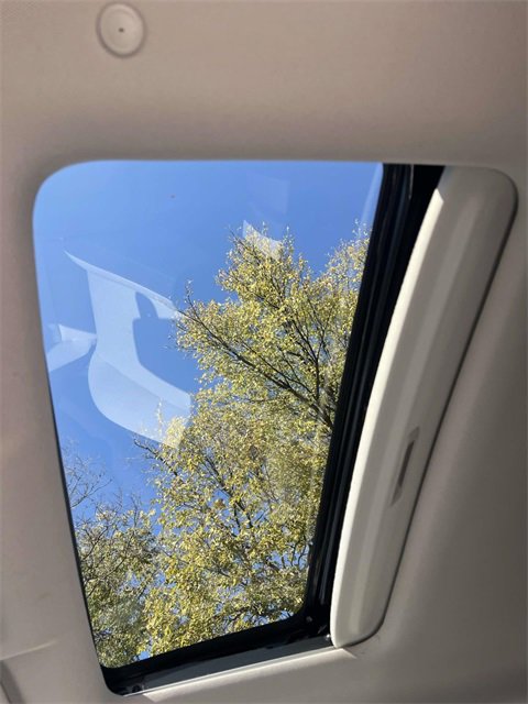 Certified 2025 Honda CR-V EX image 9