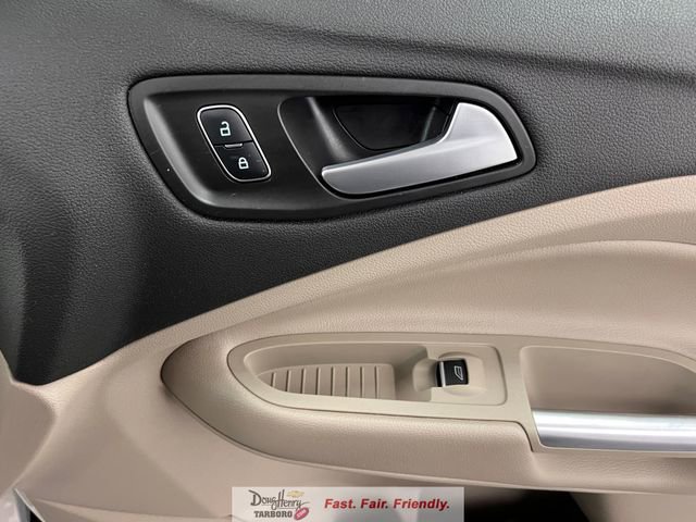 Used 2019 Ford Escape SE FWD image 34