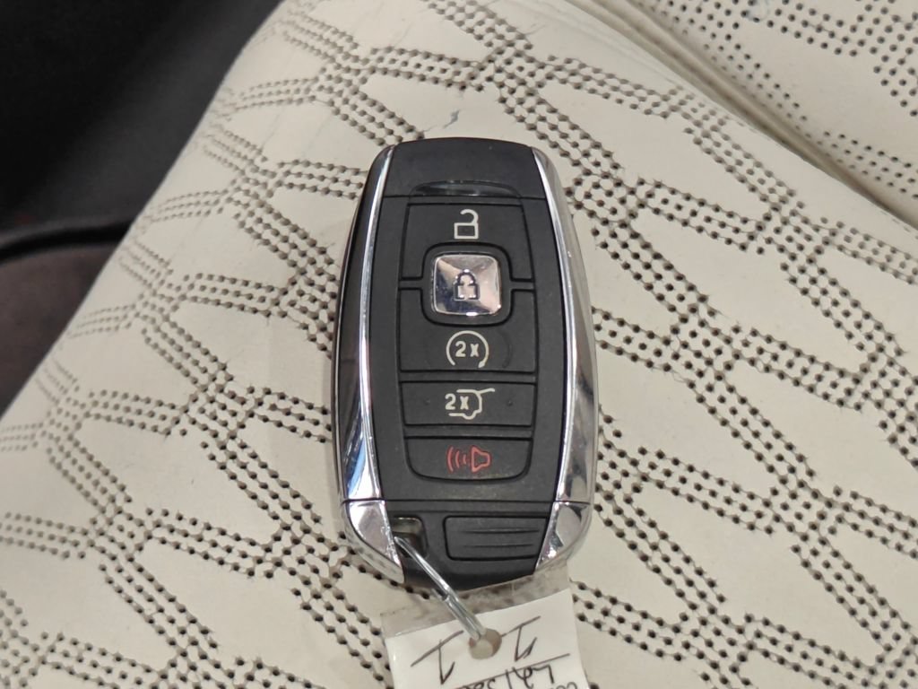 Used 2019 Lincoln Navigator Black Label w/ Cargo Package AWD/4WD image 22