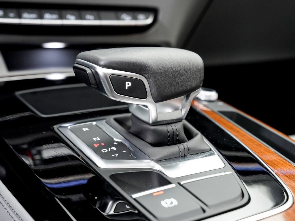 Certified 2023 Audi Q5 2.0T Prestige AWD/4WD image 19