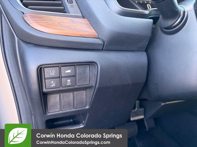 Used 2018 Honda CR-V Touring image 30