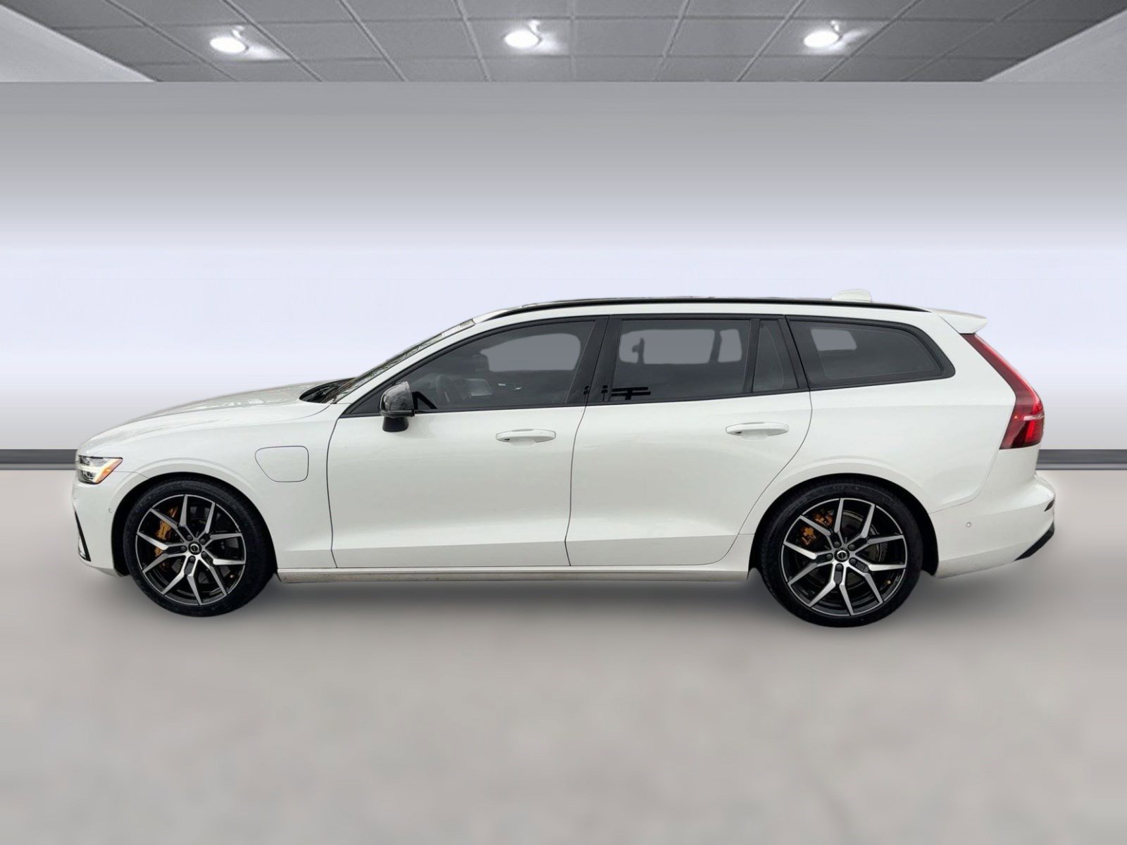 Certified 2024 Volvo V60 T8 Polestar image 2