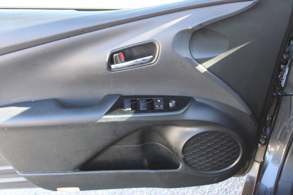 Used 2022 Toyota Prius Prime Limited FWD image 29