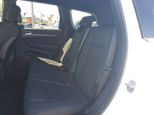 Used 2019 Jeep Grand Cherokee Laredo RWD image 11
