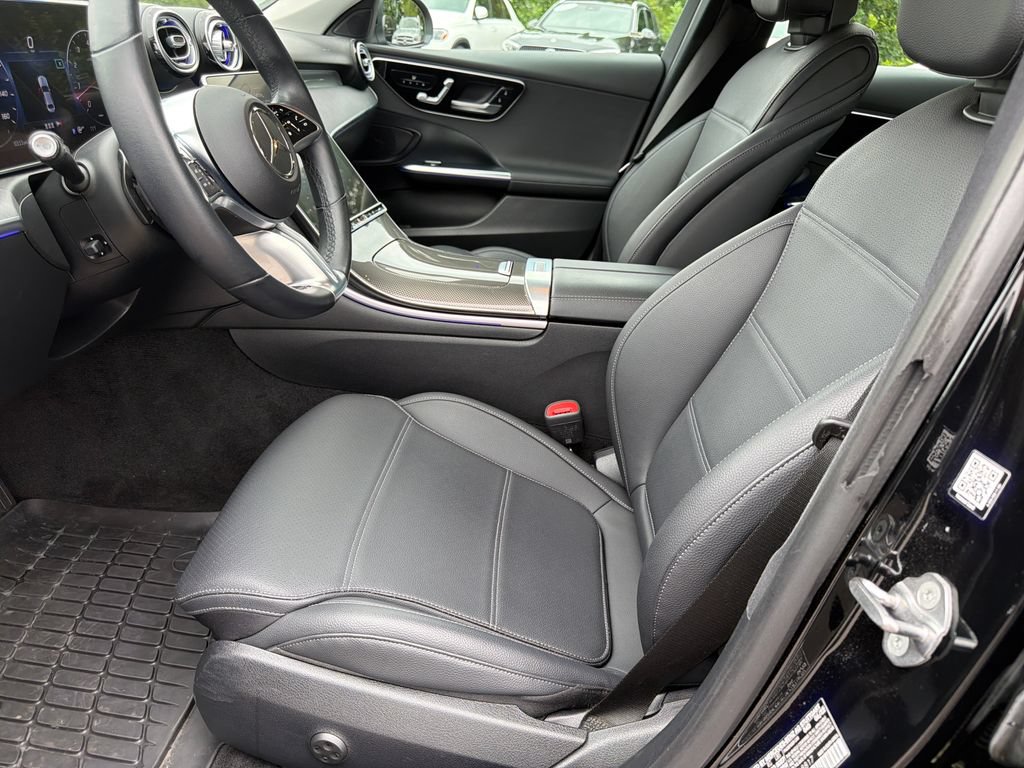 Used 2023 Mercedes-Benz C 300 Sedan image 18