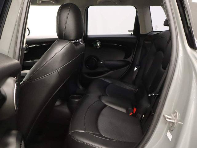 Used 2020 MINI Cooper S FWD image 8