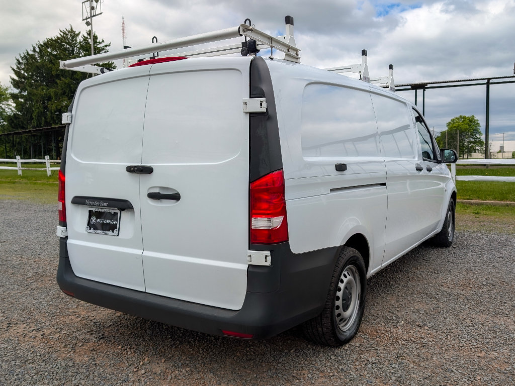 Used 2022 Mercedes-Benz Metris image 5