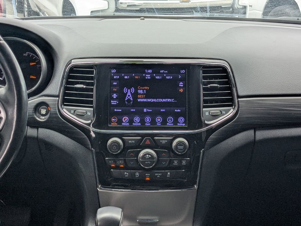 Used 2020 Jeep Grand Cherokee Altitude image 17