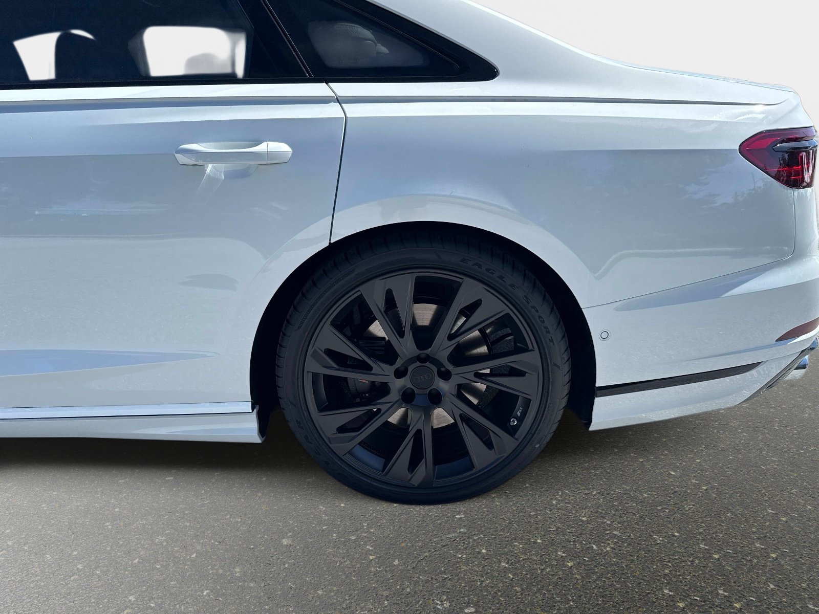 New 2026 Audi S8 AWD/4WD image 9